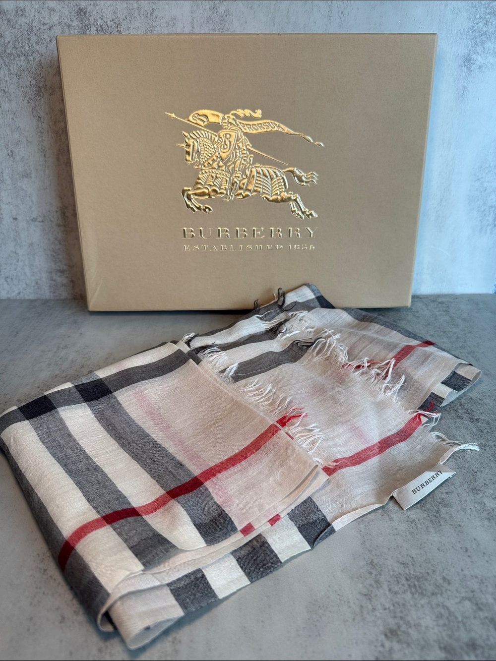 Burberry Classic Check Lightweight Scarf Wrap Archive Beige w/ Box